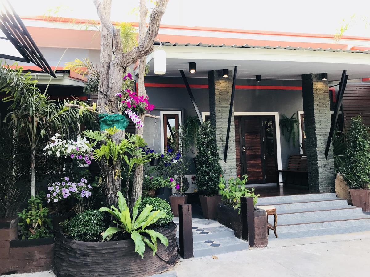 Khum Lanna Boutique Hotel Sisaket 外观 照片